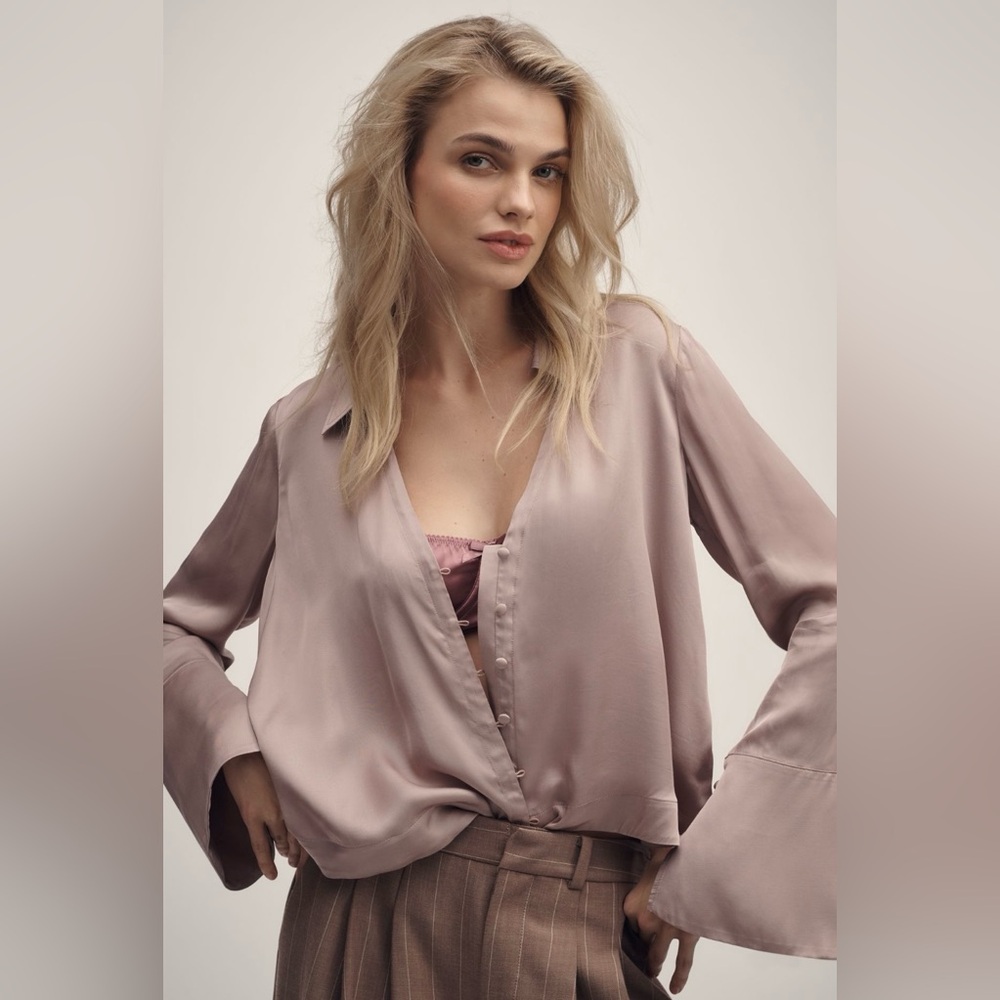 By Anthropologie Slinky V-Neck Button-Front Boxy Blouse